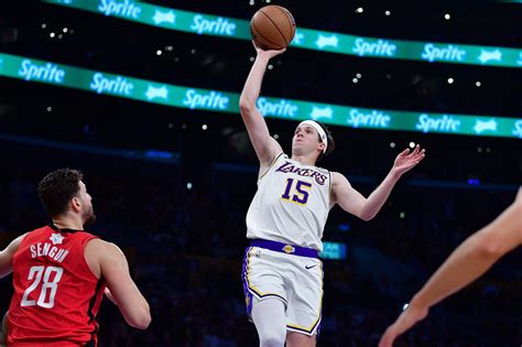 Los Angeles Lakers vs Sacramento Kings Injury Report and Predicted ...