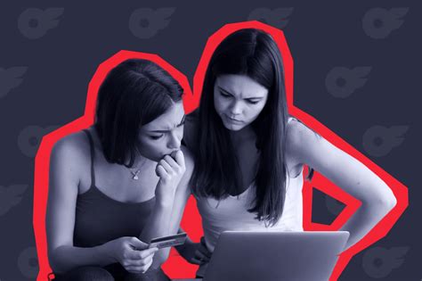 Running OnlyFans Free Vs Subscription Pages - Which Is The Best Option? - Follower