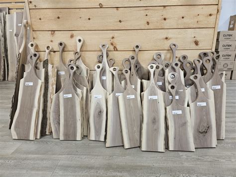 Live Edge Charcuterie Boards w/ Handles - Wood Shed