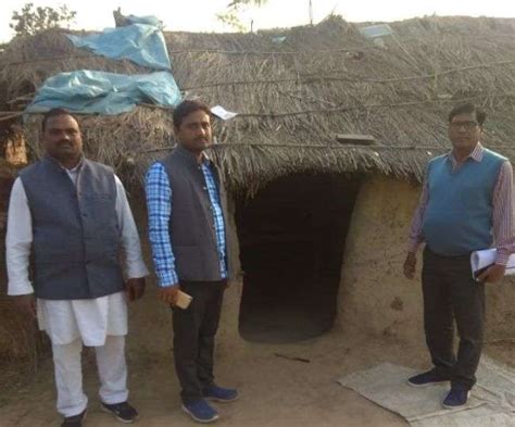 मिसाल : सचिव की तनख्वाह काटकर बनेगा गरीब का आवास - Poor housing will be ...