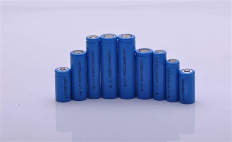 锂离子电池理论容量与比能量的计算_晋龙木子-锂离子电池研究笔记