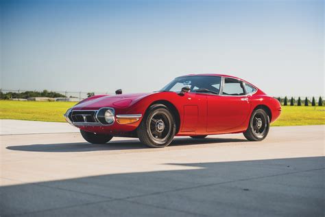 The Beautiful Toyota 2000GT - The First Million Dollar Japanese Sports Car