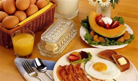 早餐搭配原则 小学生营养早餐食谱 搭配一日三餐的饮食原则_第二人生