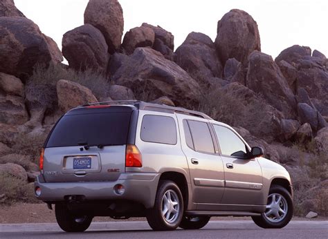 2003 GMC Envoy Image. Photo 2 of 11