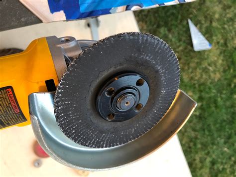 How to Make a Sign Using License Plates 的图像结果