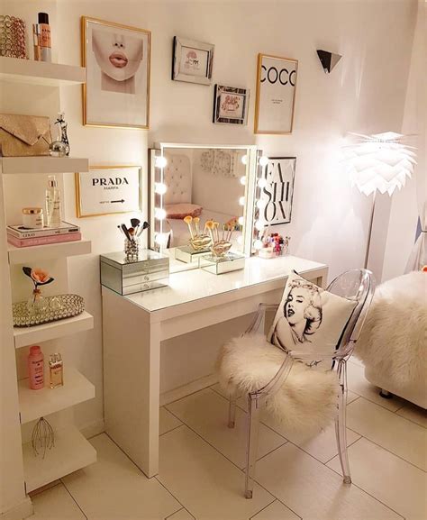 cute makeup table