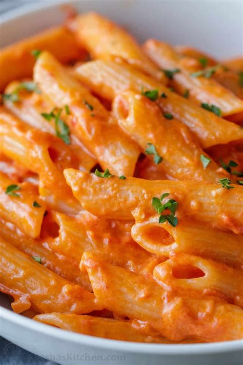 Penne alla Vodka is a family-favorite Italian pasta recipe, made with ...