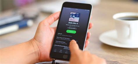 Spotify Vs Apple Music: How Do They Compare in India