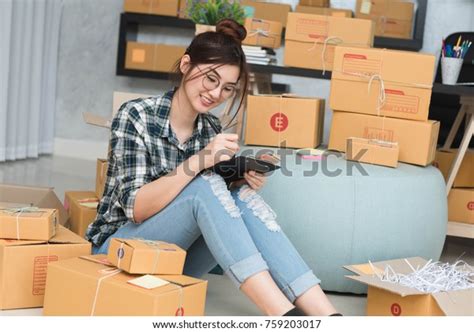 Young Business's Owners 的图像结果