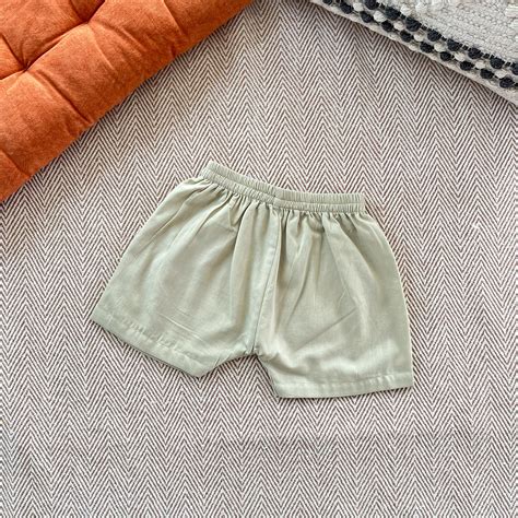 Organic Cotton White Shorts for Babies – Bhaakur