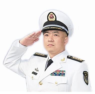 辽宁舰副舰长亮相央视，他曾是美国国防部的“知名人物”_腾讯新闻