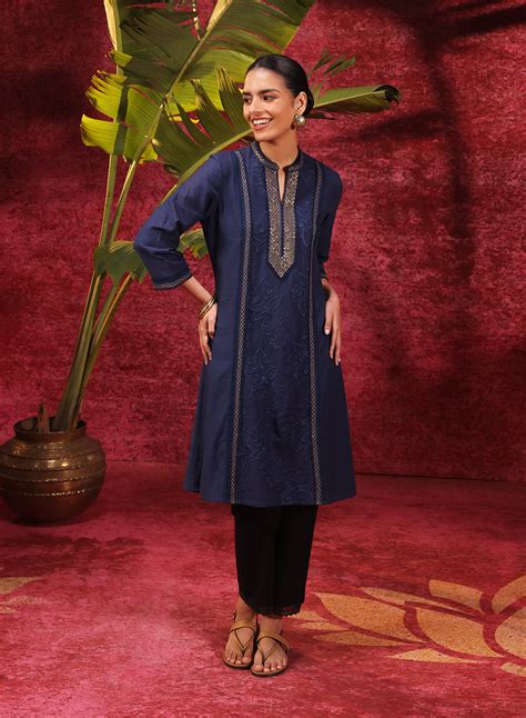 Mehwish Navy Blue Embroidered Cotton Linen Designer Kurta – Lakshita