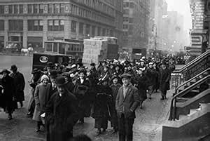 Garment Worker Strike Nstriking Garment Workers Outside in Union Square ...