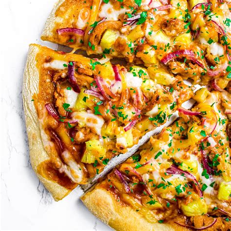 Vegan BBQ Chicken Pizza (with soy curl chicken!)