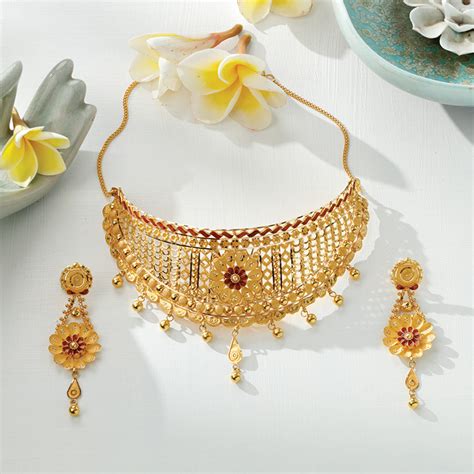 Amara Jewelers | Gold Jewelry | Diamond Jewelry | Wedding Jewelry