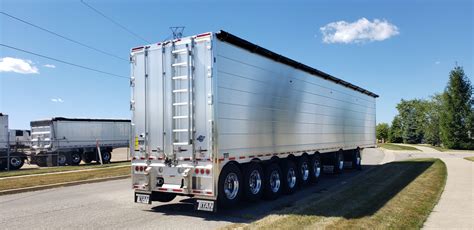 2026 Titan Walking Floor | 8-Axle | Royal Truck & Utility Trailer