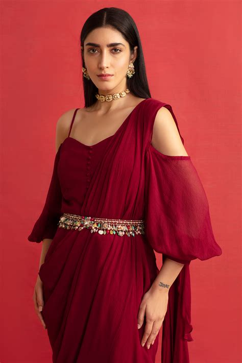 ALIZEH – Ridhi Mehra