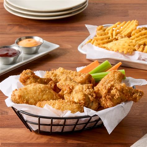 Tyson® Fully Cooked Oven Roasted Bone-In Chicken Wing Sections, Jumbo