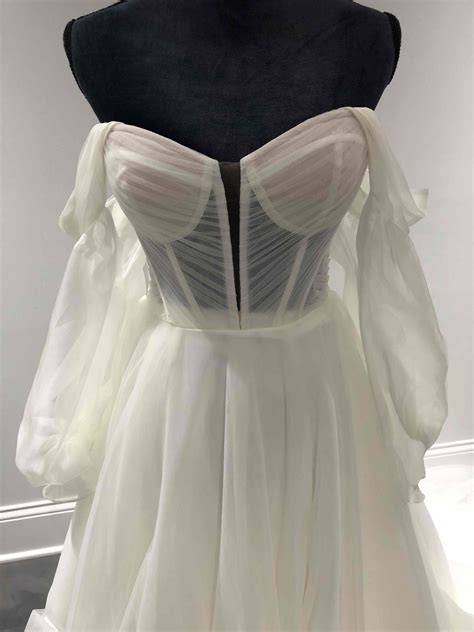 Martina Liana 1497 New Wedding Dress Save 46% - Stillwhite