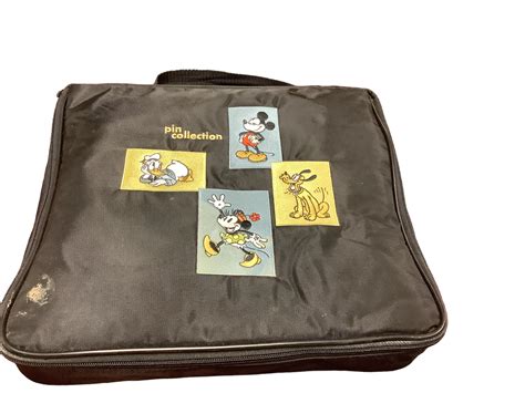 Lot - Disney Pin Collectors Pin Storage Book
