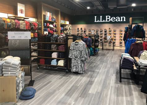 L.L.Bean Announces Plans to Open 5 More Canadian Stores