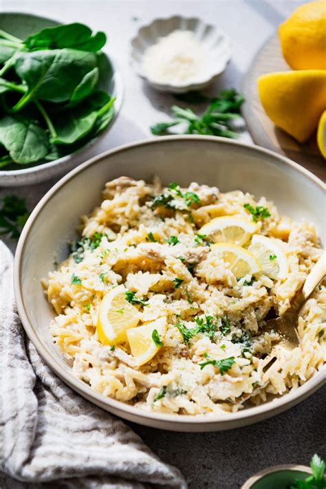 Dump-and-Bake Lemon Chicken Orzo - The Seasoned Mom