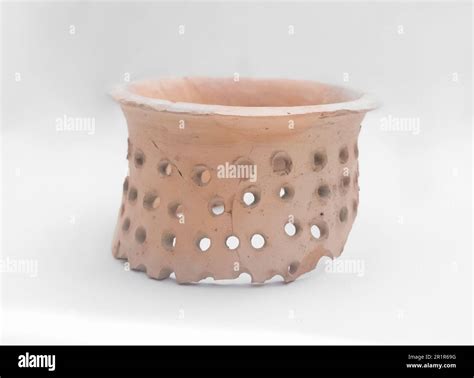 Mohenjo Daro Found Copper Pot, stone, clay pot, copper mirrorand clay toys from Indus ...