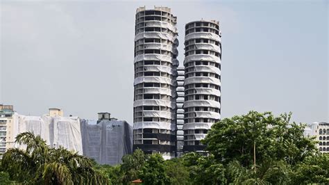 Noida Twin Towers Demolition: How Dust From Explosion Will Impact ...