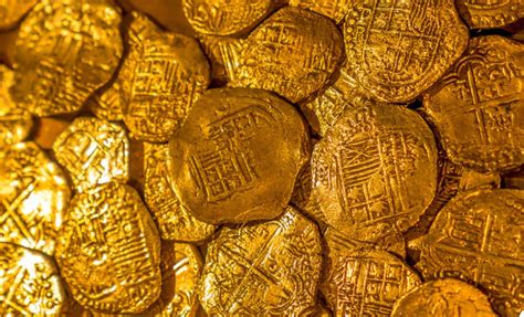 “A Fantastic Treasure”: 64 Gold Coins Worth 260,000 Euros Unearthed by Couple While Gardening at ...