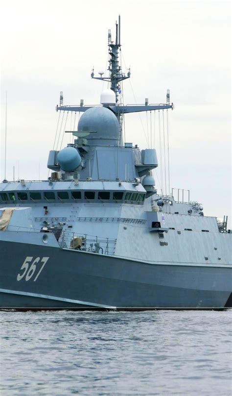 Download wallpaper ship, Hurricane, rocket, small, section weapon in ...