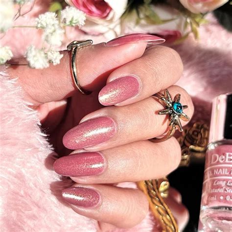 Buy DeBelle Gel Nail Polish Classy Chloe(Dark Mauve with Micro Shimmer ...