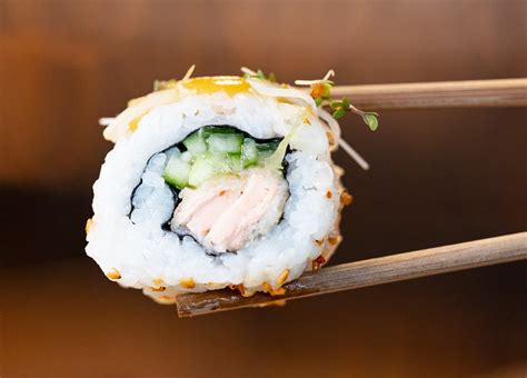 UMAMI SUSHI + BAR GRANDI MATHÖLL, Reykjavik - Menu, Prices & Restaurant ...