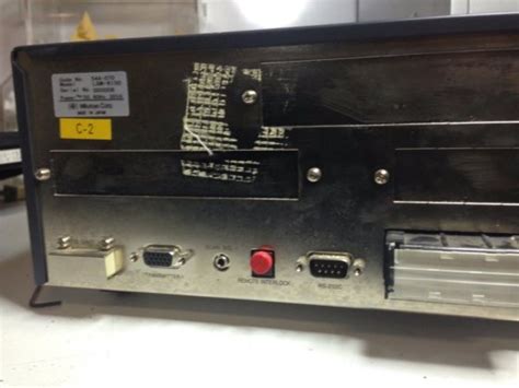 Mitutoyo Laser Scan Micrometer MITUTOYO LSM-6100 Code 544-070 in Trim ...