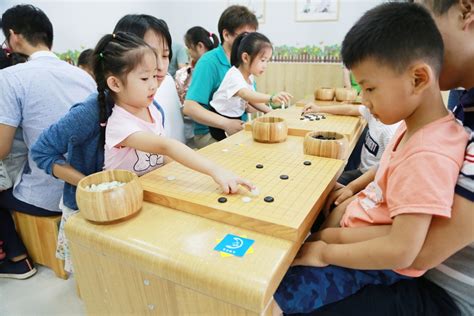 少儿围棋训练兴趣班招生培训中国风公众号封面首图-比格设计