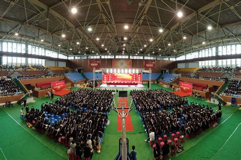 上海财经大学浙江学院举行2021届学生毕业典礼暨学位授予仪式-上海财经大学浙江学院