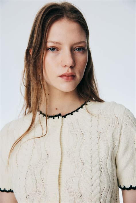 Cable-knit cardigan - White - Ladies | H&M