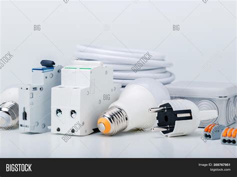 Electricity Items 的图像结果