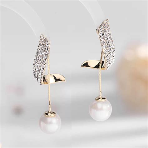 Beautiful Pearl Wing Stud Korean Earrings 2 Pcs/Set – Vembley