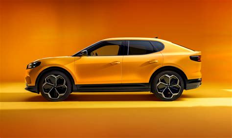 New Ford Capri revived as an electric SUV-coupe with hot hatch performance, 645km range - EV Central