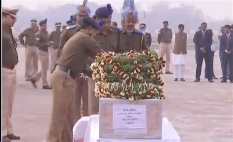 In insult to Handwara martyr, no govt officials present during homage ...