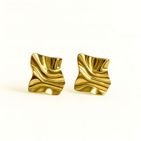 Sculptura Earrings – October 22