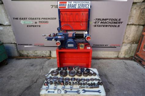 Ammco 4000 Brake Lathe Disc Drum with a Ton of Attachments Great Shape ...