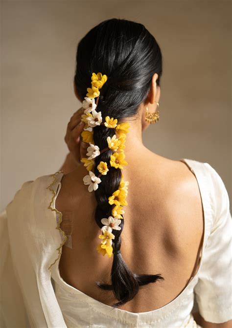 Shehnaai Yellow Flower Hair Accessory
