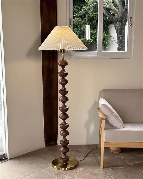 Bobbin Wood Floor Lamp - Docos