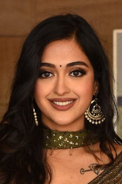 Watch Gayatri Bhardwaj Movies Online | Xstream Play