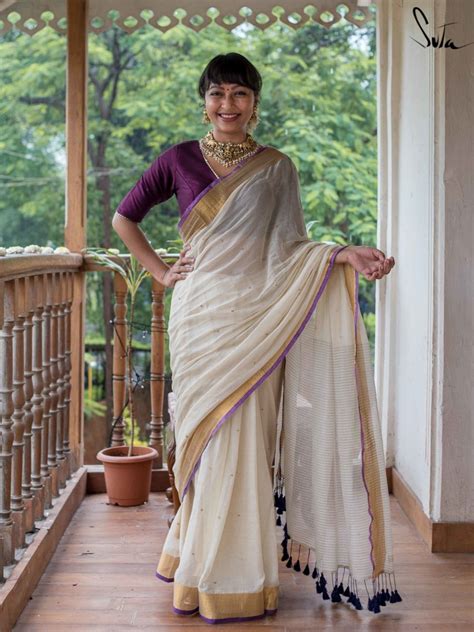 Off White Mulmul Cotton Saree For Onam|Megham|Suta