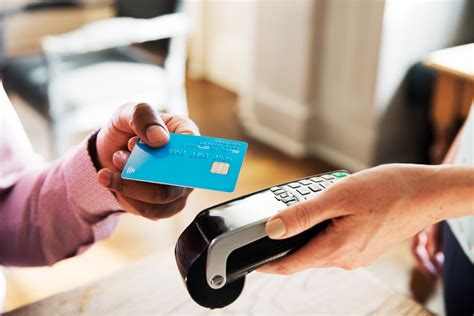 What Is a Contactless Credit Card and How to Get One