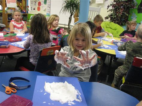 Com Mas Kindergarten 的图像结果