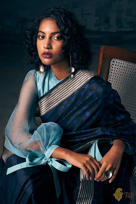 Black-Midnight Blue Pure Katan Silk Banarasi Handloom Saree - Tilfi