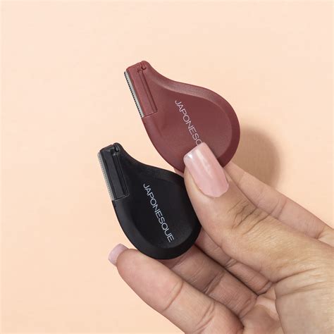 Buy Japonesque Pink and Black Ergo Dermaplaner Facial Razors, 2 Count ...